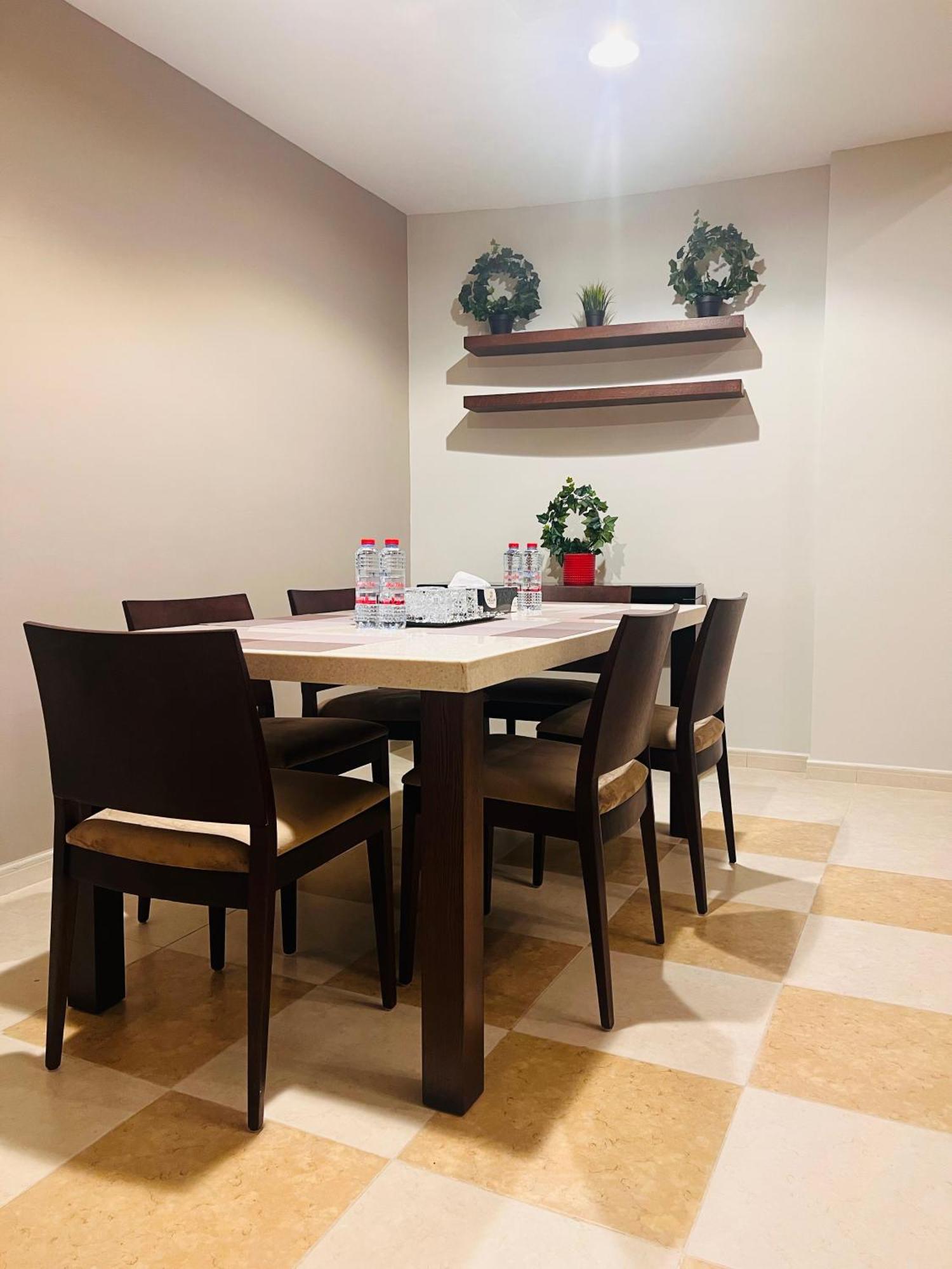 Alraef Luxury Apartments دبي المظهر الخارجي الصورة