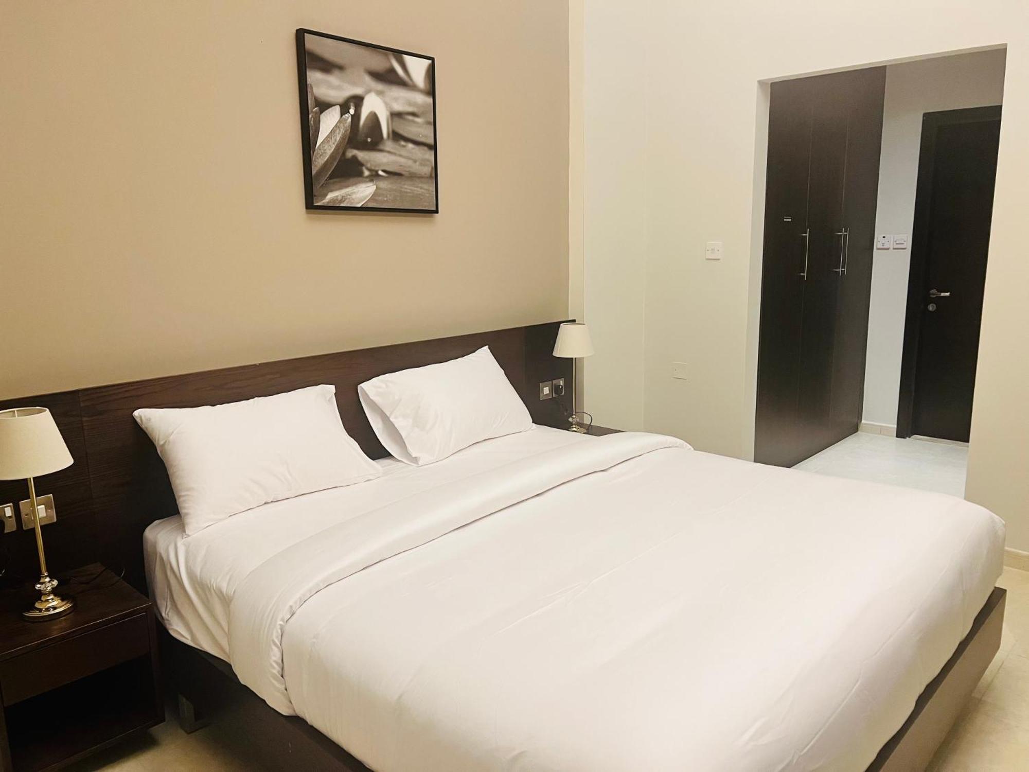 Alraef Luxury Apartments دبي المظهر الخارجي الصورة