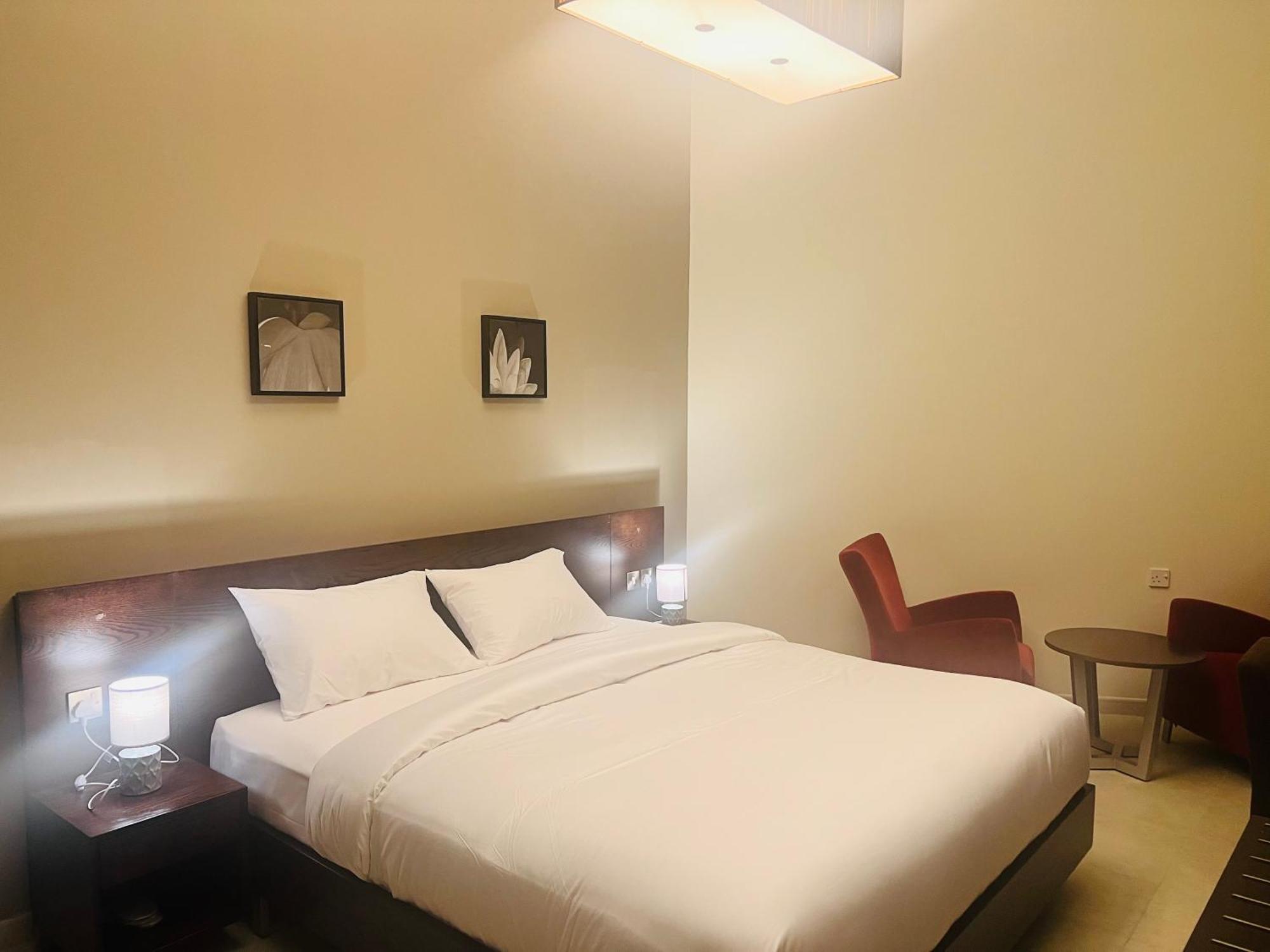 Alraef Luxury Apartments دبي المظهر الخارجي الصورة