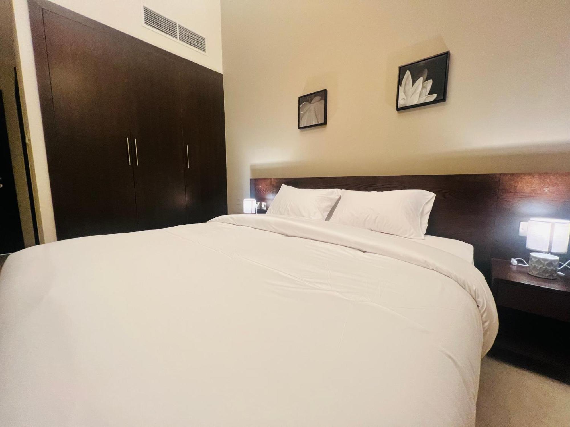 Alraef Luxury Apartments دبي المظهر الخارجي الصورة