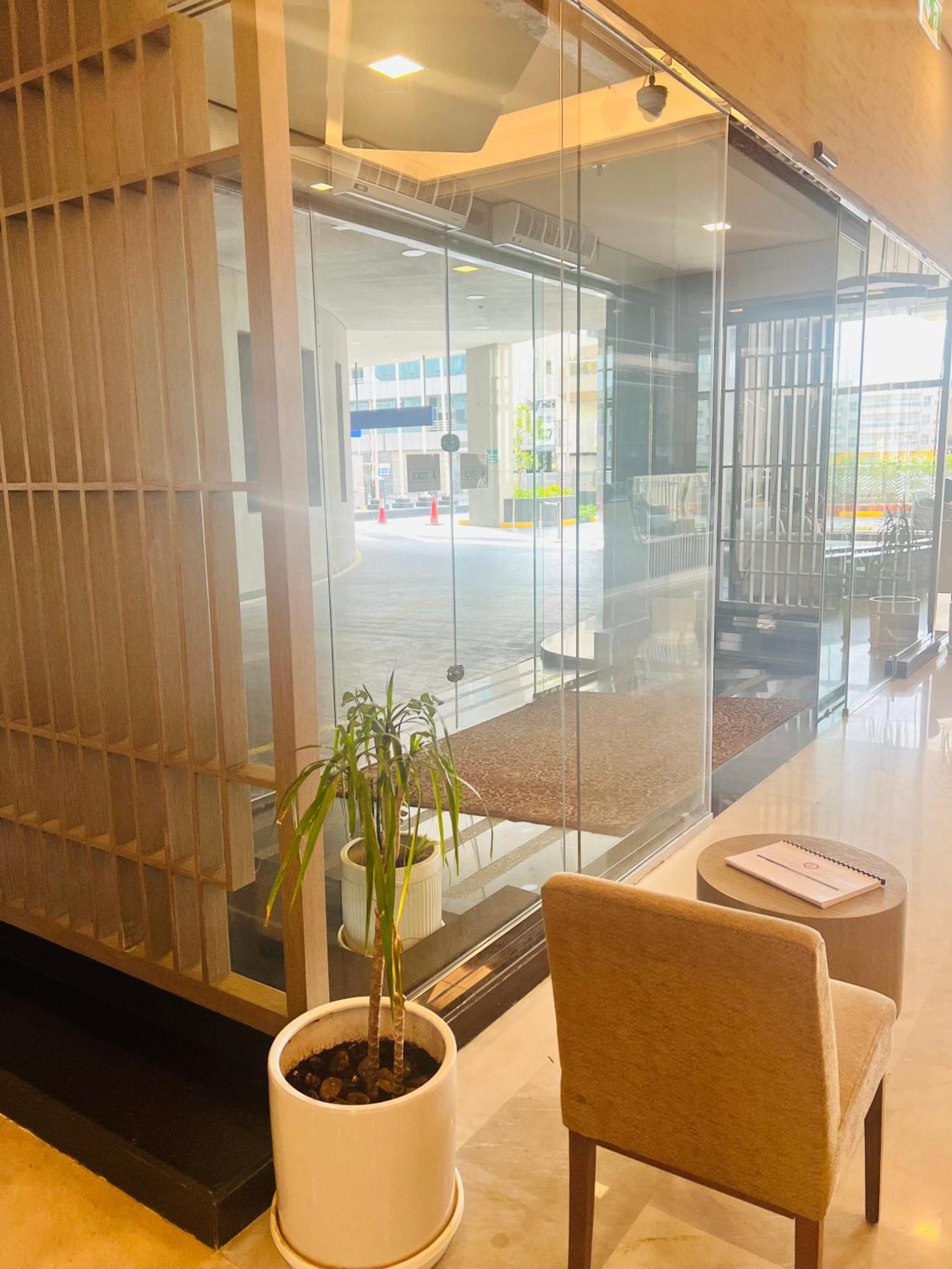 Alraef Luxury Apartments دبي المظهر الخارجي الصورة
