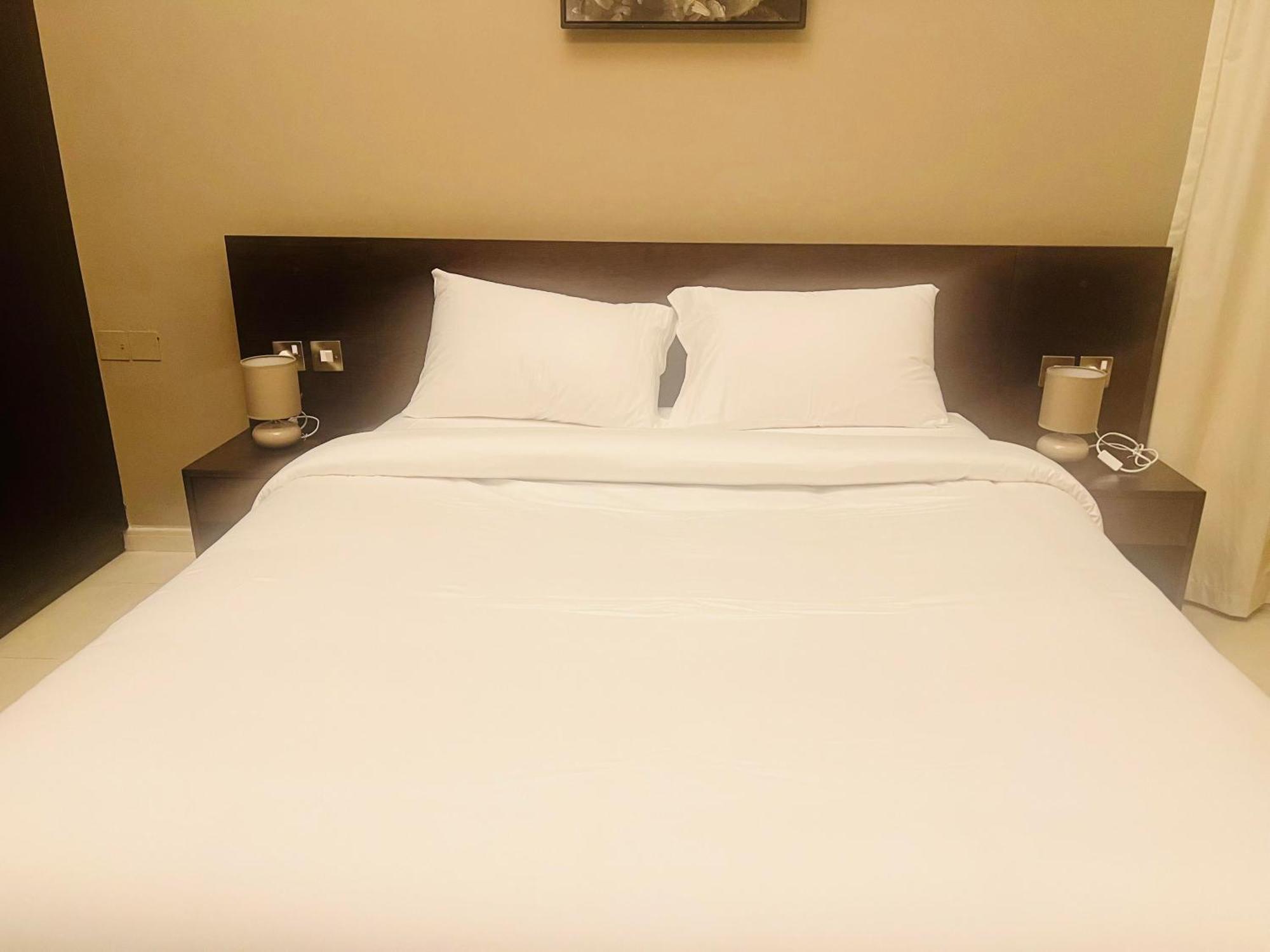 Alraef Luxury Apartments دبي المظهر الخارجي الصورة