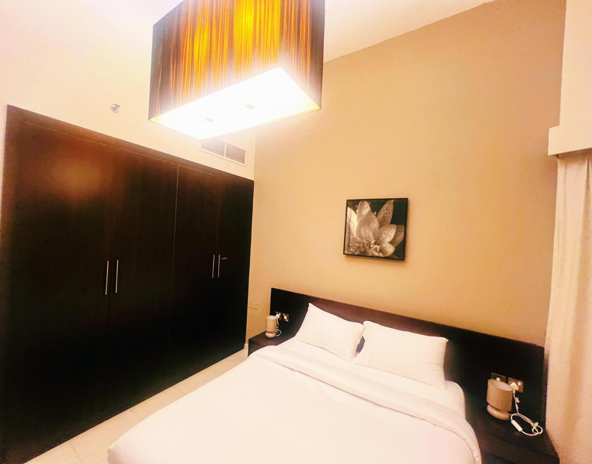 Alraef Luxury Apartments دبي المظهر الخارجي الصورة